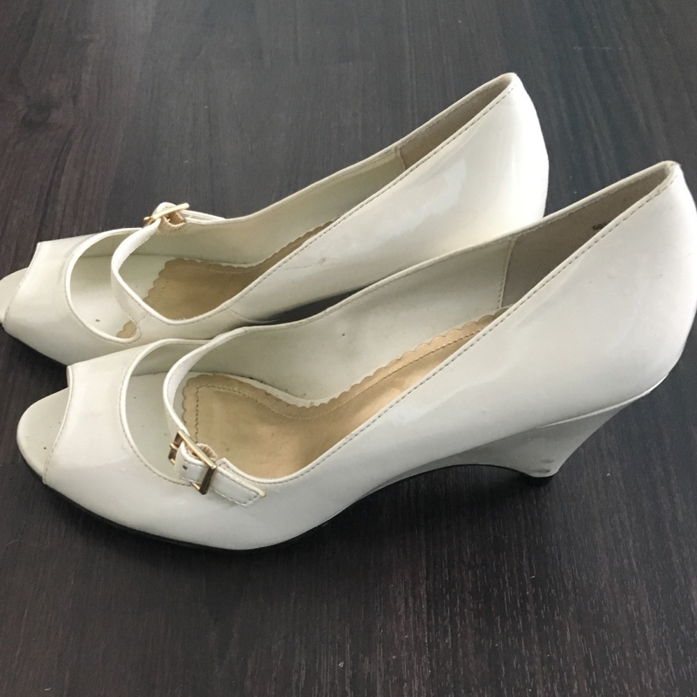 Off-White HIGH HEELS!!